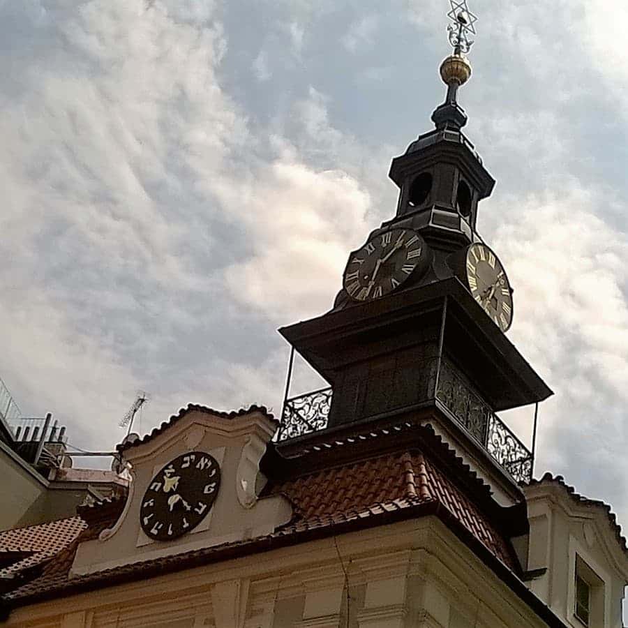 Colagem de mídia