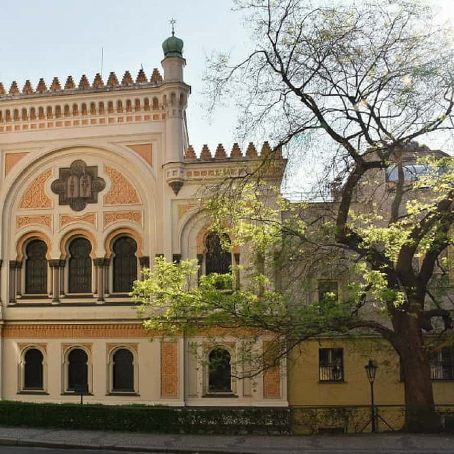 Colagem de mídia