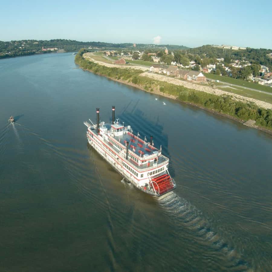 Cincinnati: Ohio River Cruise with Buffet Dinner