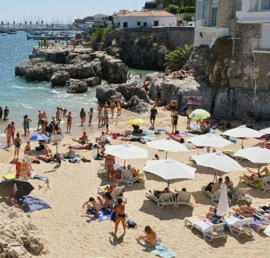 Colagem de mídia