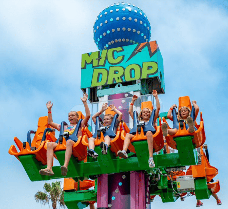 San Diego: Unlimited Ride & Play Pass at Belmont Park