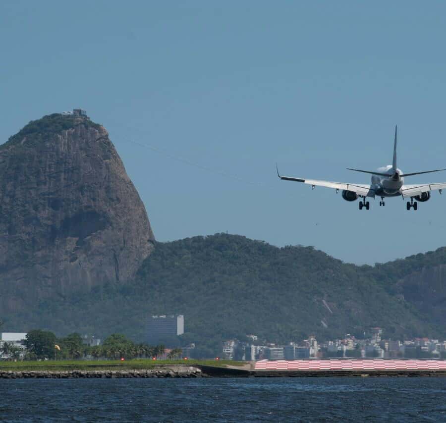 Colagem de mídia