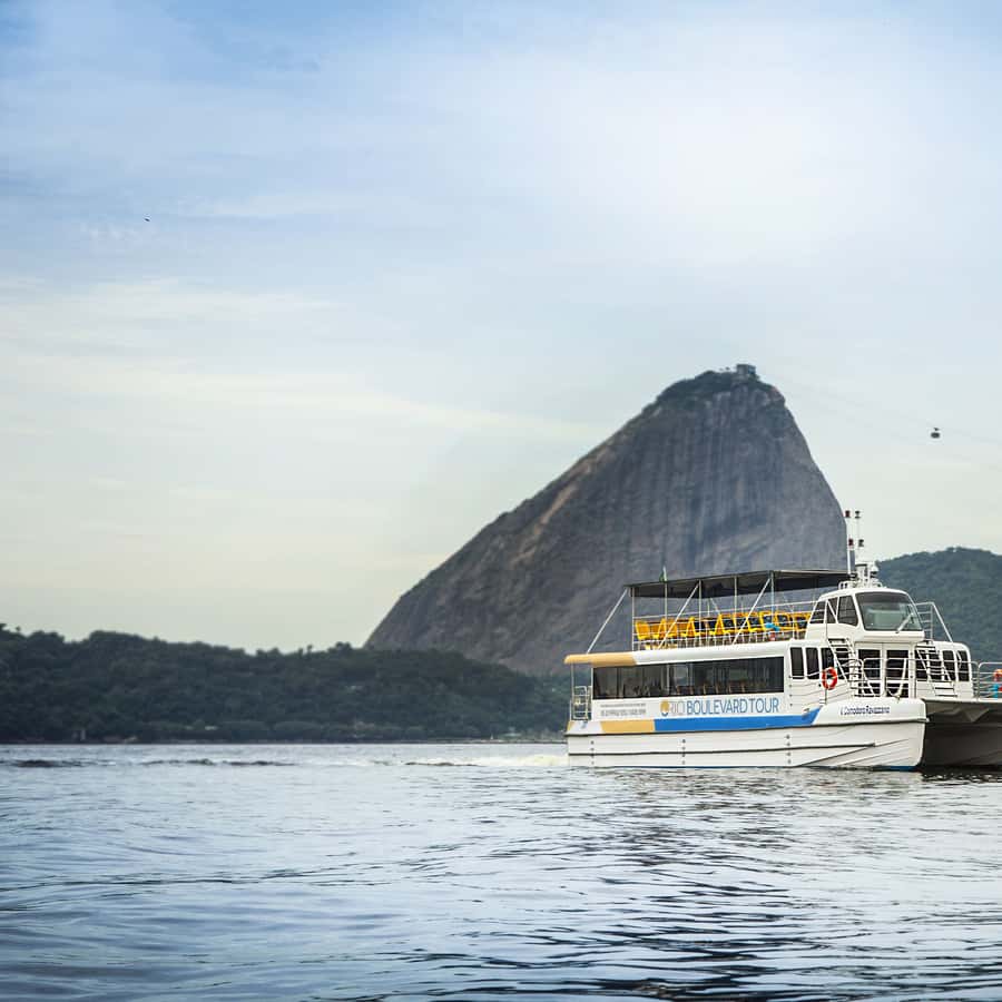 Colagem de mídia