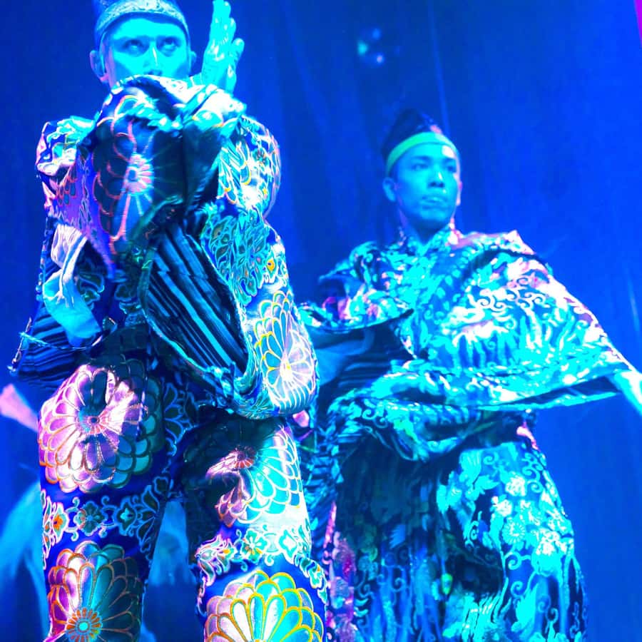 Tokyo GINZA: KONPARU Japanese Cabaret Show with Drink