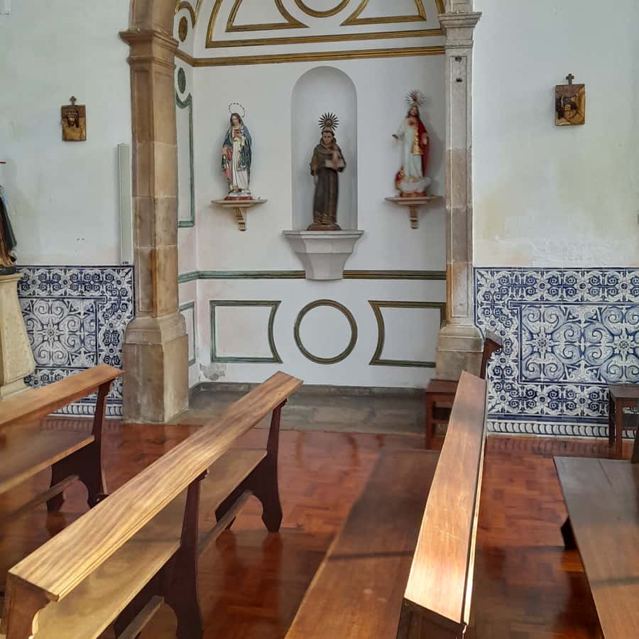 Colagem de mídia