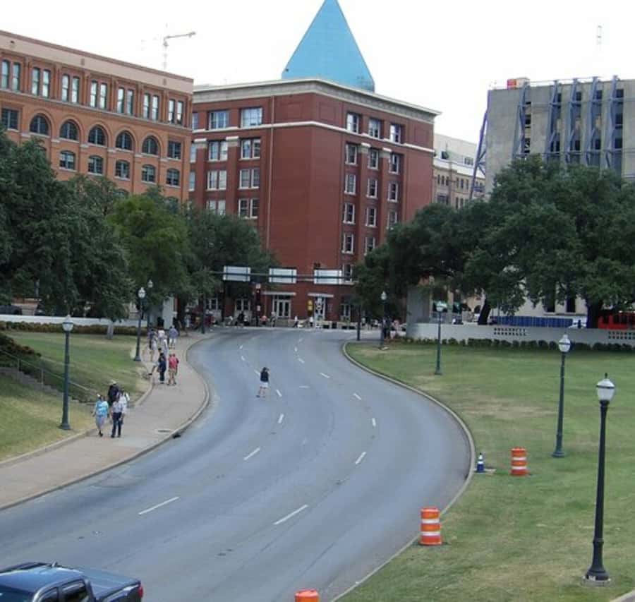 Dallas: 2-Hour JFK Assassination Tour without Museum