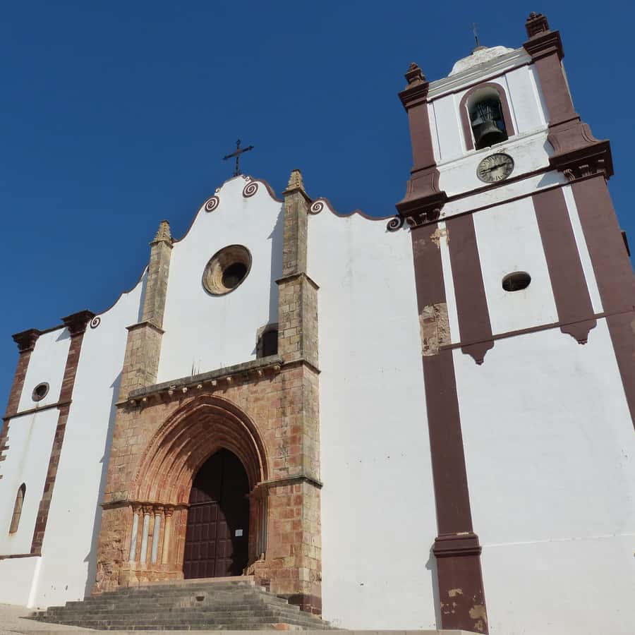 Colagem de mídia
