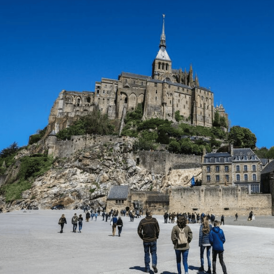 Mont-St-Michel: Small Group Guided Tour with Abbey Ticket Mont-St-Michel: Small Group Guided Tour with Abbey Ticket
