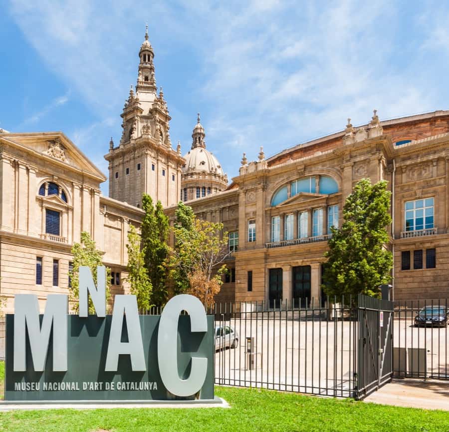 Obras maestras del MNAC: Para los amantes del arte en Barcelona | GetYourGuide