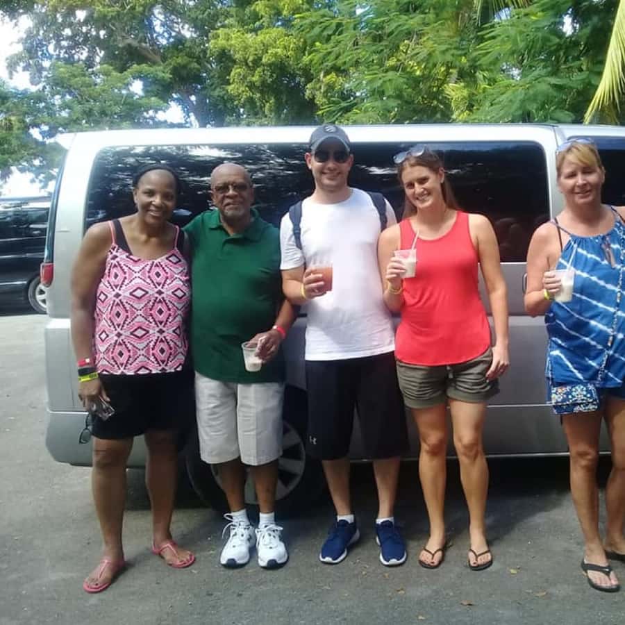 Nassau: Island Highlights Tour with Rum Tasting