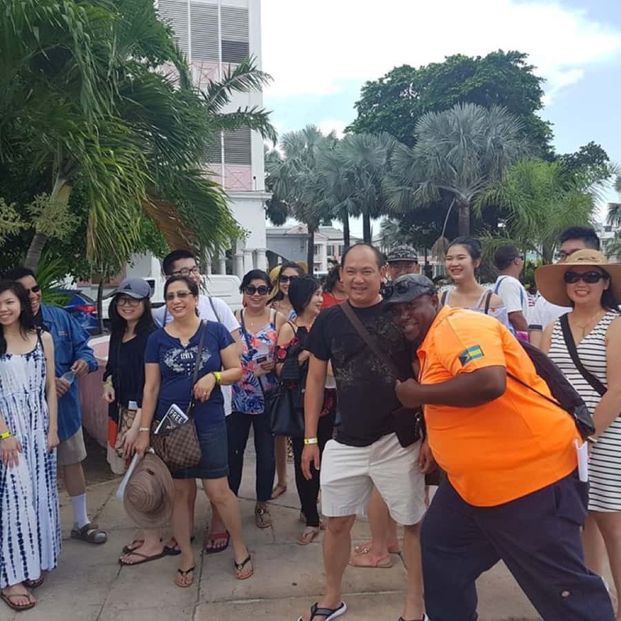 Nassau: Island Highlights Tour with Rum Tasting