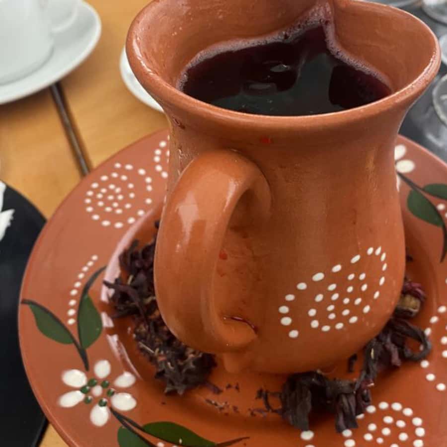 Colagem de mídia