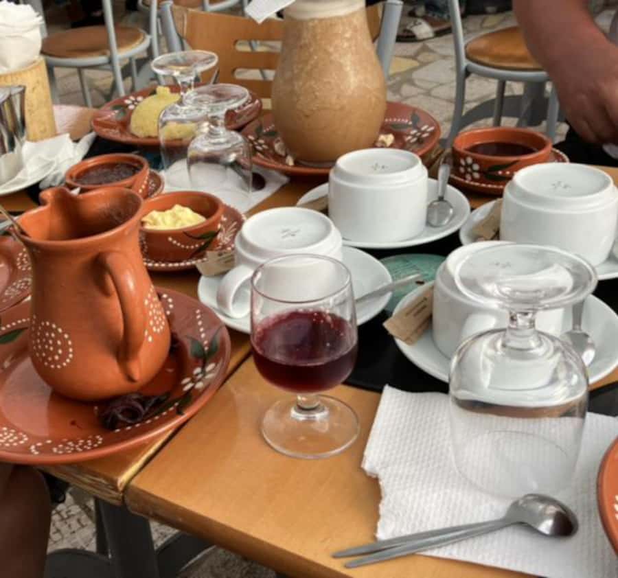 Colagem de mídia