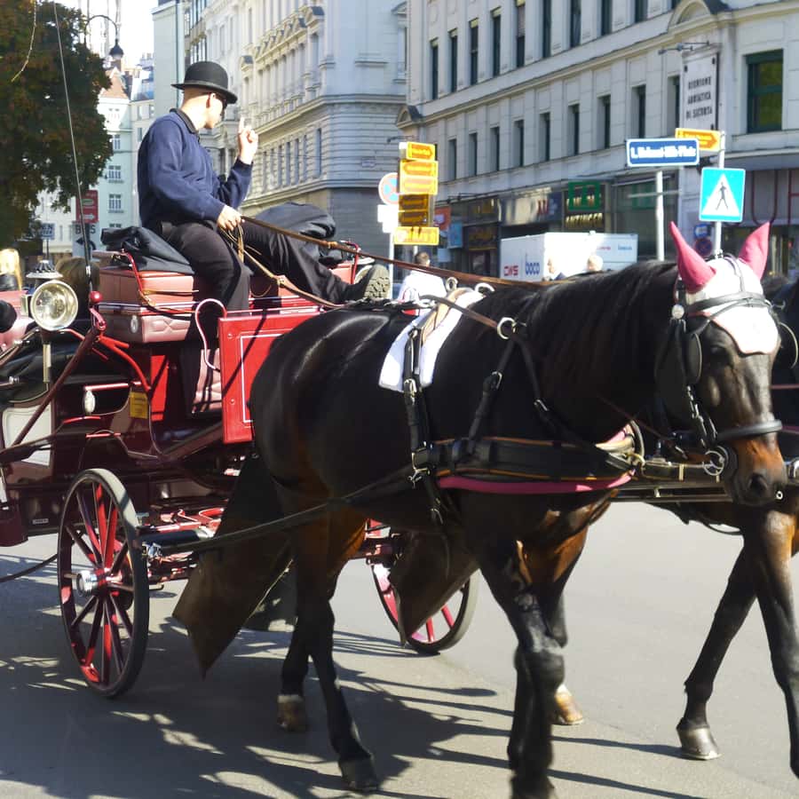 Colagem de mídia