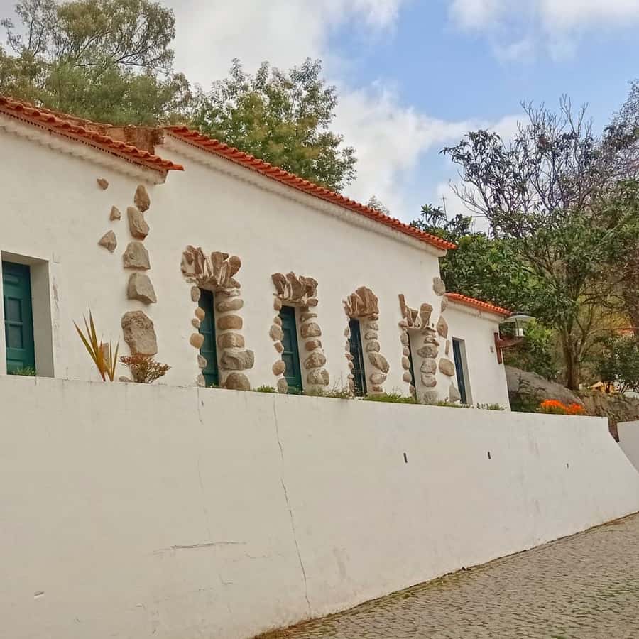 Colagem de mídia