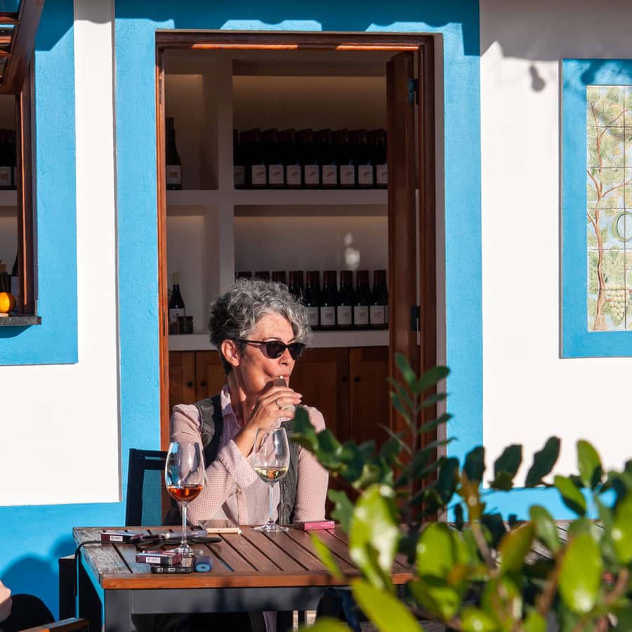 Colagem de mídia