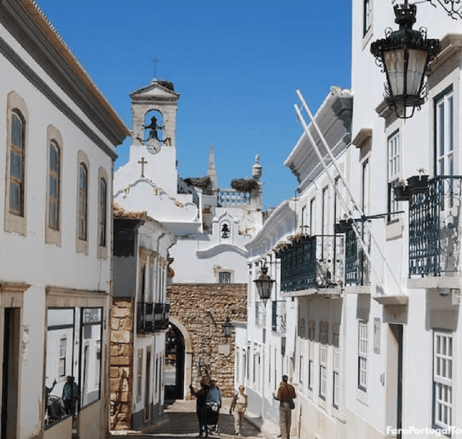 Colagem de mídia