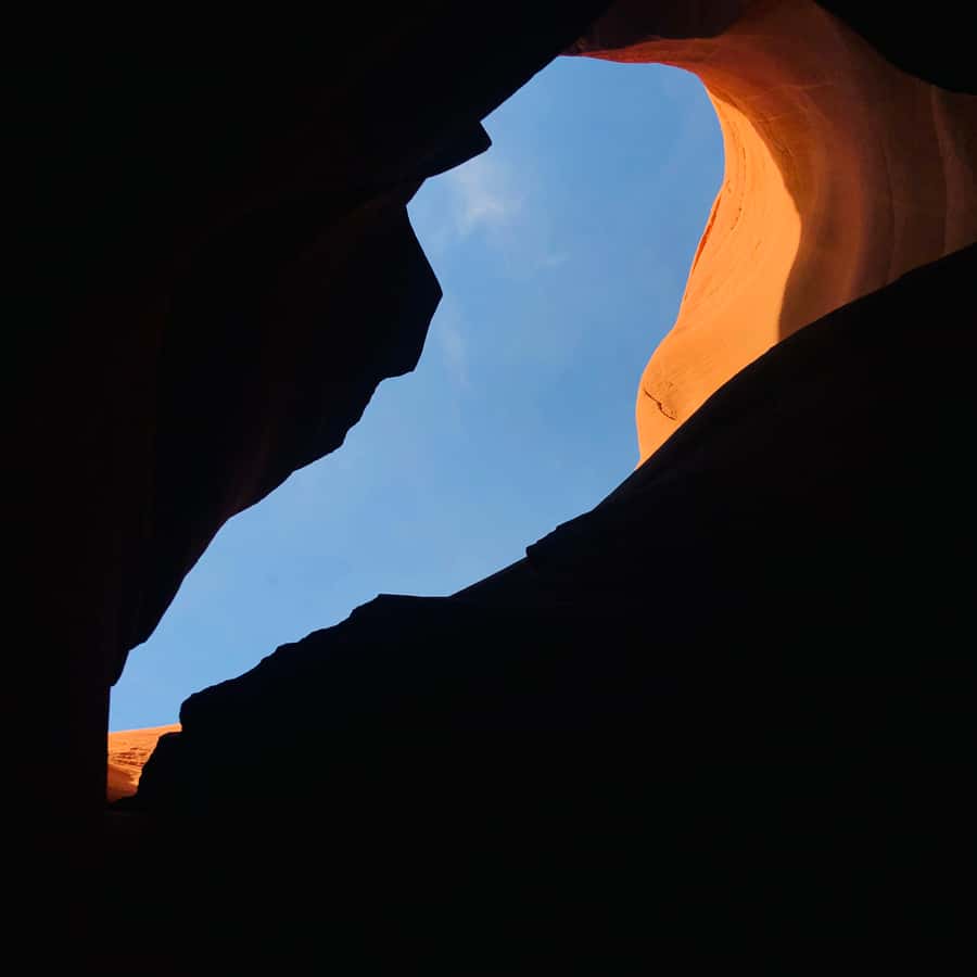 Page: Lower Antelope Canyon Tour with Trained Navajo Guide