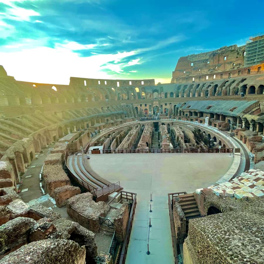 Roma: Visita guiada privada de 1 día por lo más destacado de la ciudad y el  Coliseo | GetYourGuide, image size:900x900