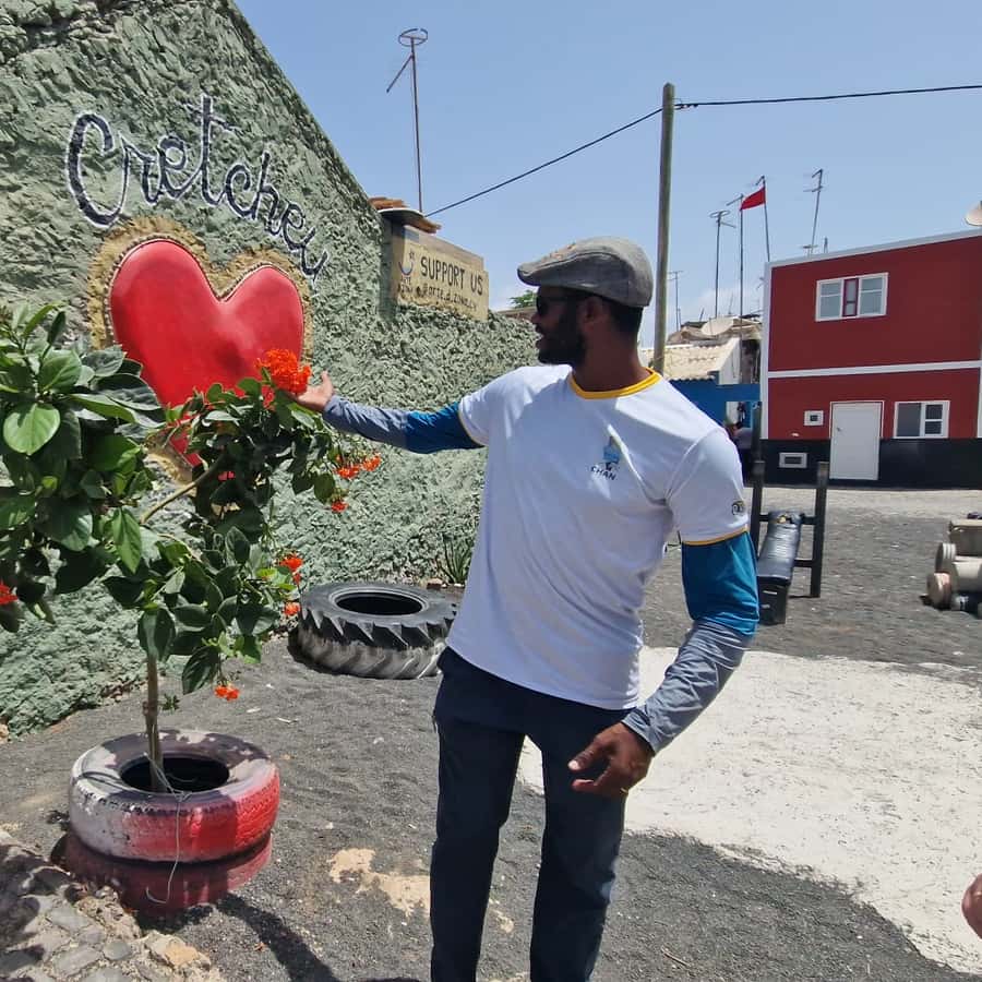 Colagem de mídia