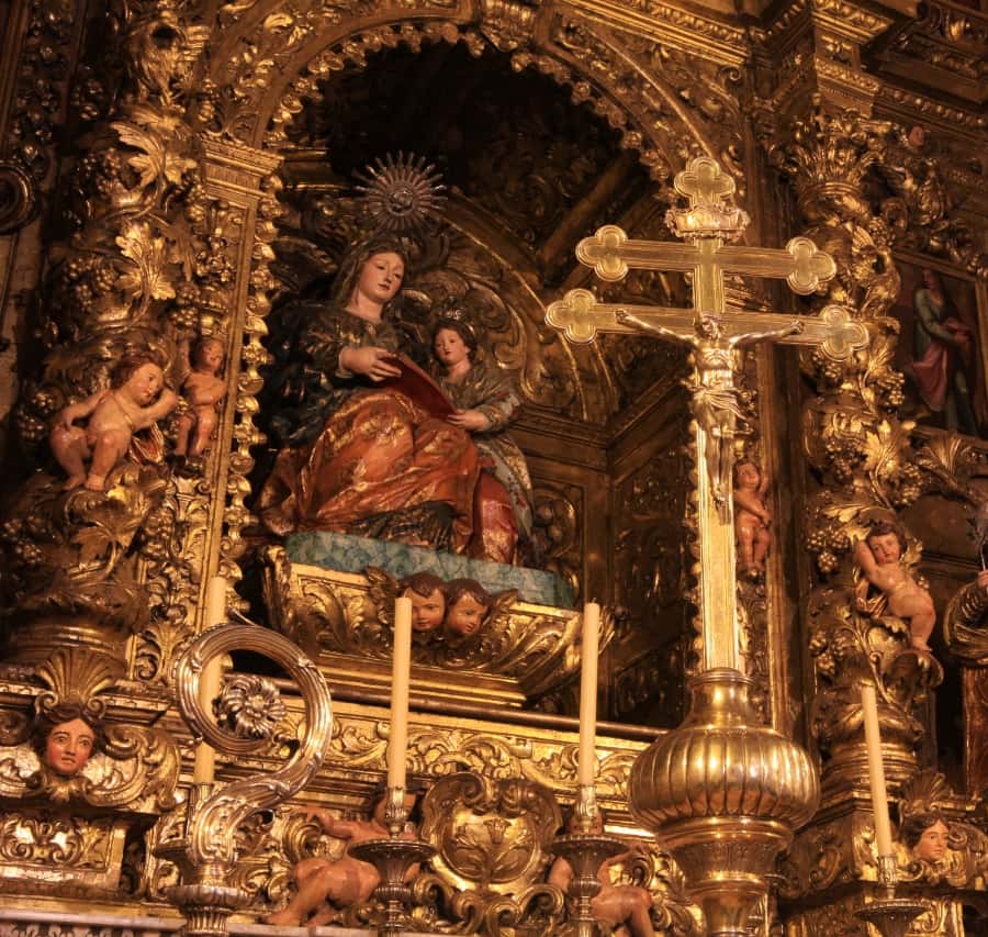 Colagem de mídia