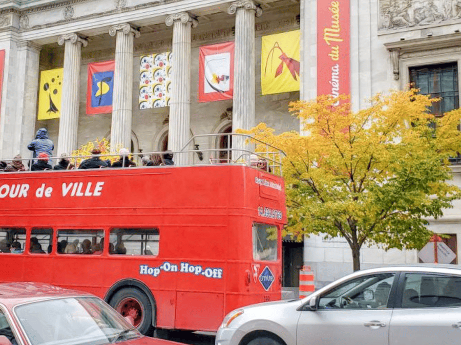 Montreal: Double-Decker Guided Bus Tour at Night