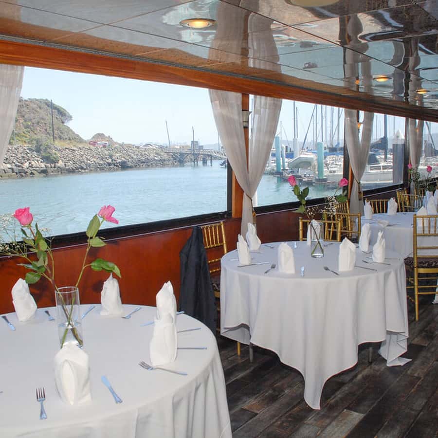 San Francisco: Empress Yacht July 4th Fireworks Party Cruise
