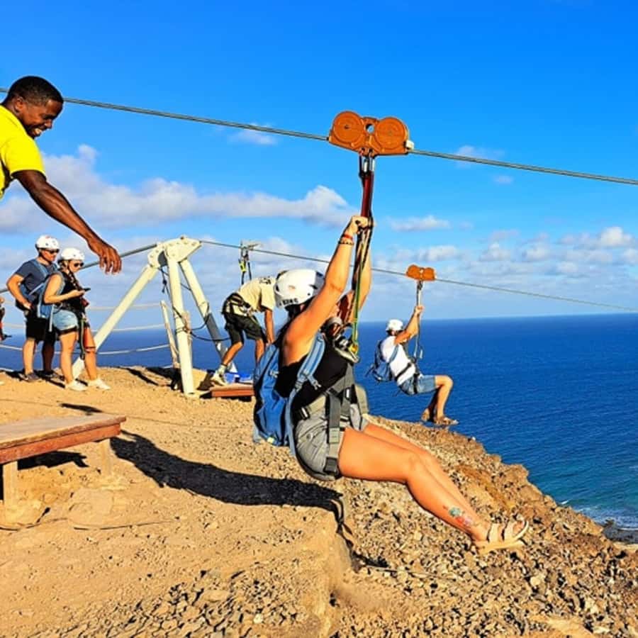 Colagem de mídia