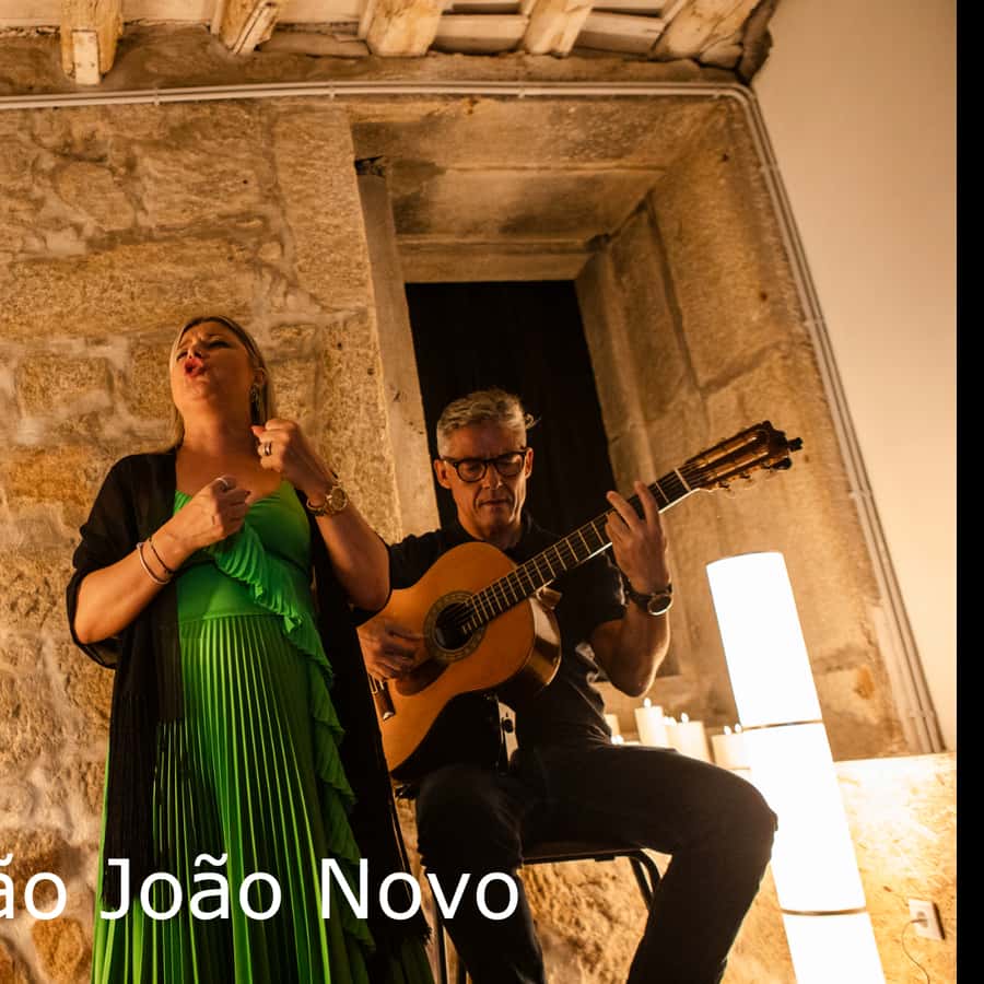 Colagem de mídia