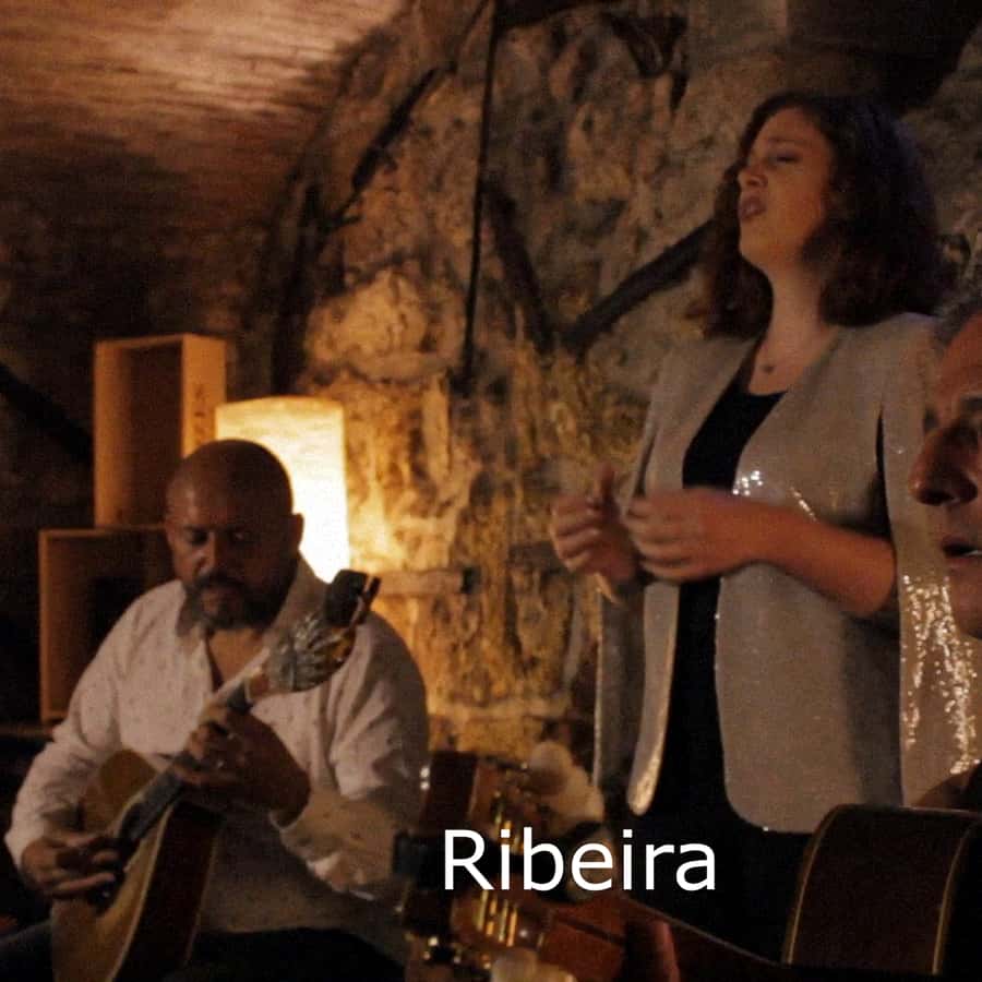 Colagem de mídia