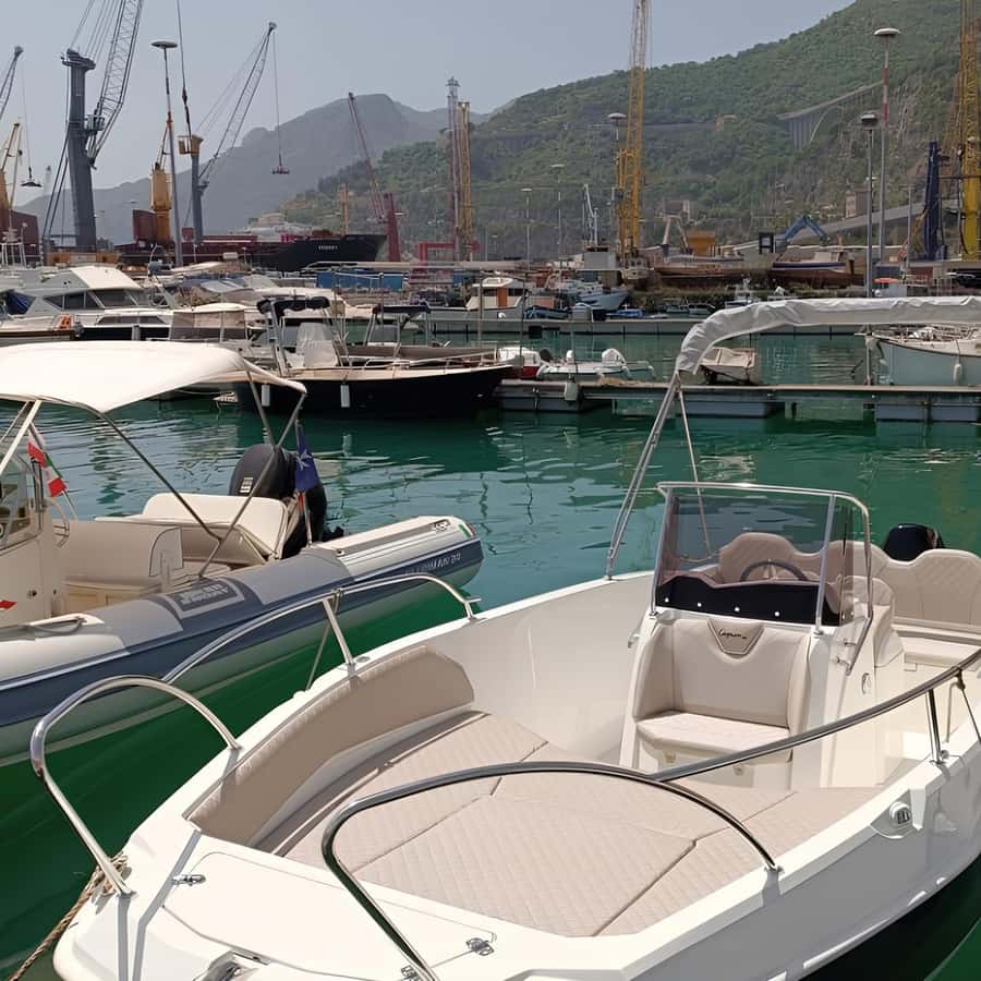 アマルフィ海岸を1日で探検しましょう | GetYourGuide