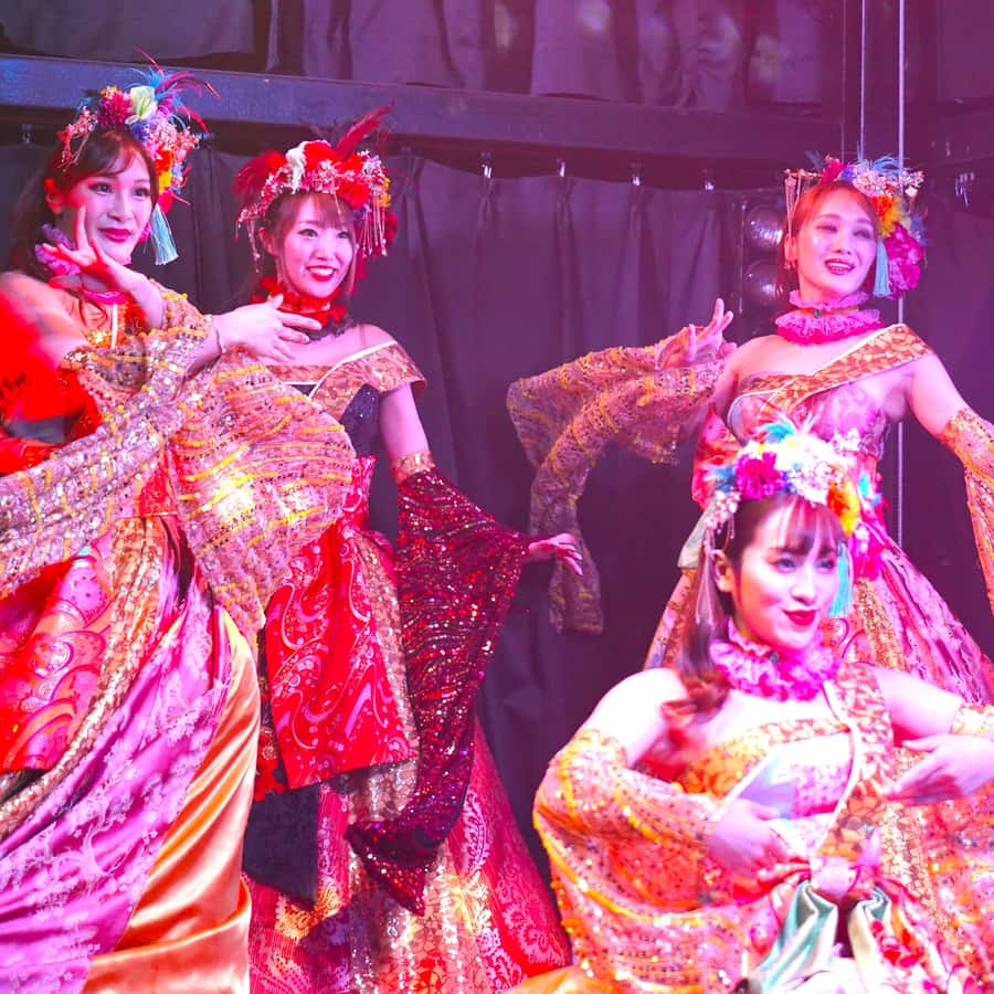 Tokyo GINZA: KONPARU Japanese Cabaret Show with Drink