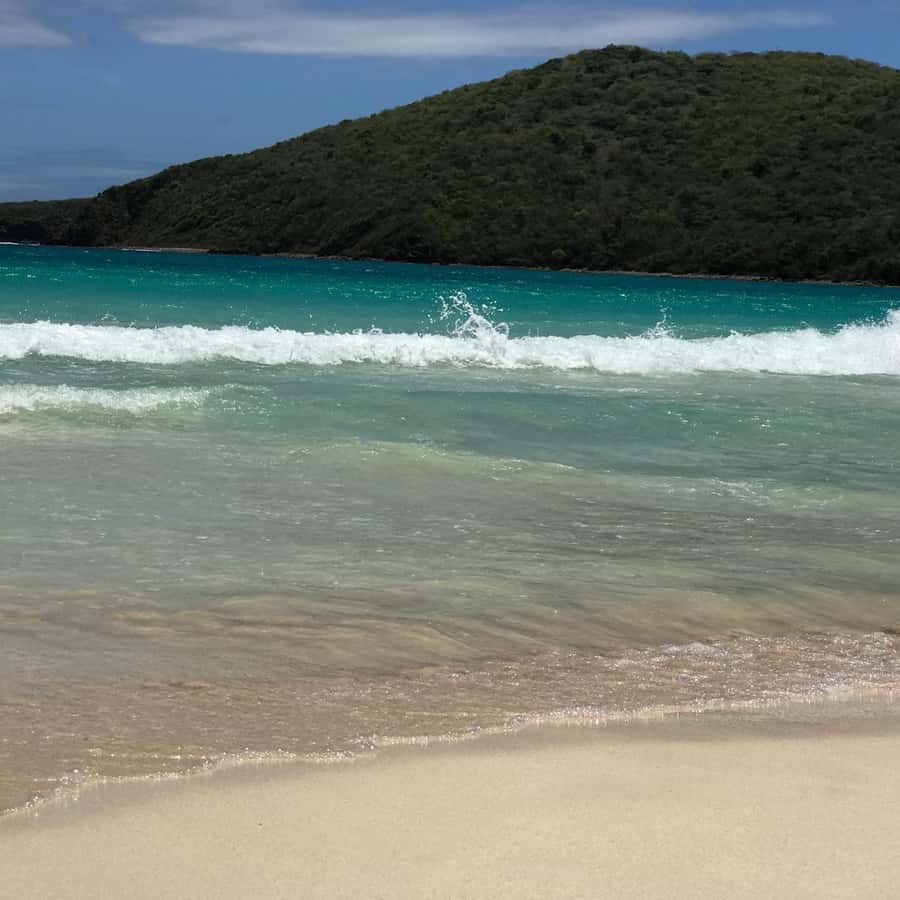 San Juan, PR: Culebra Island Day Trip with Lunch | GetYourGuide, image size:900x900