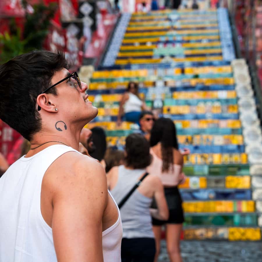 Colagem de mídia