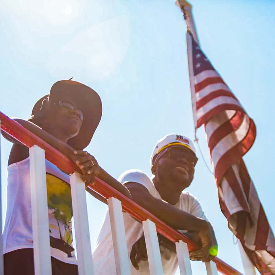 Cincinnati: Riverboat Cruise with Lunch and Entertainment