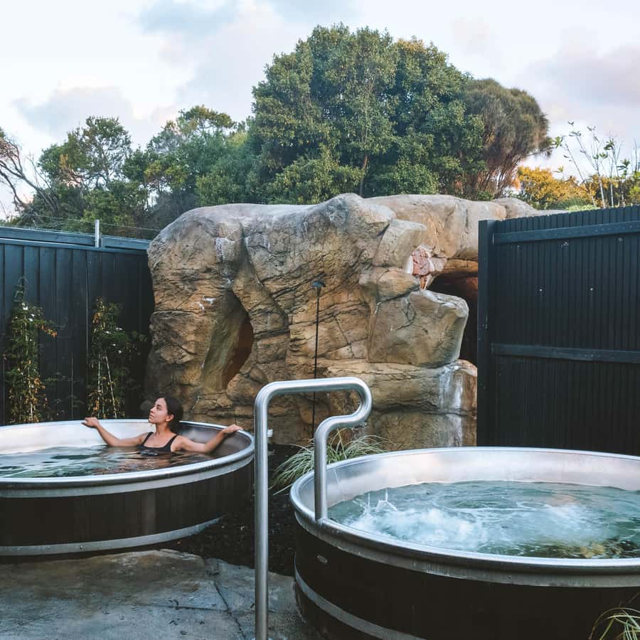 Warrnambool: Hot Springs Sanctuary Experience