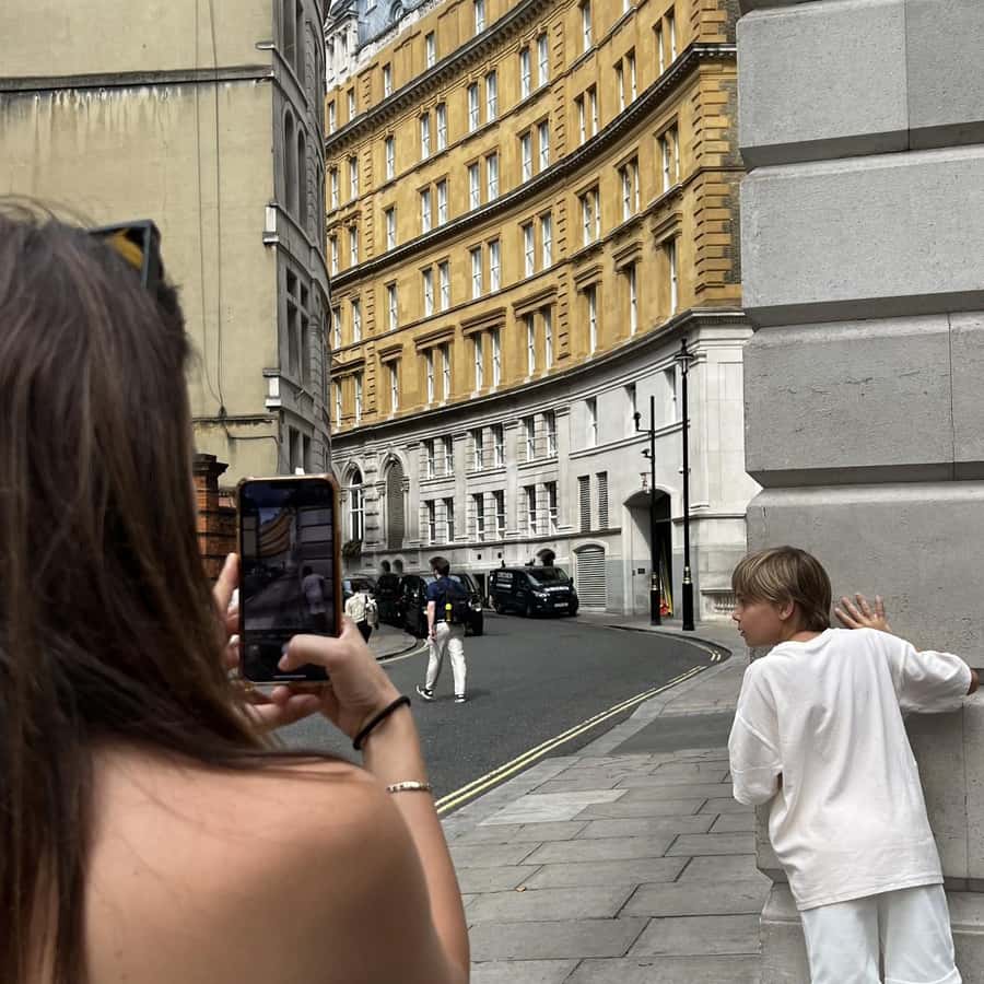 Colagem de mídia