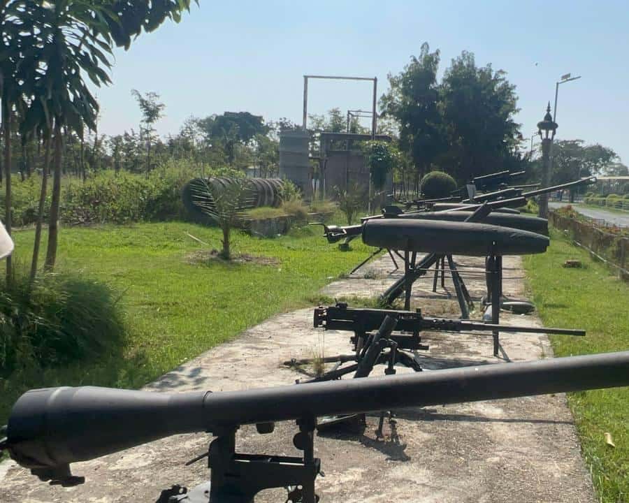 Colagem de mídia