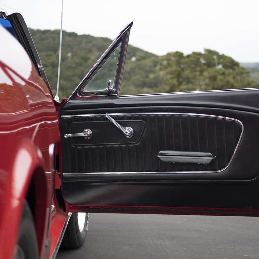 Monterey: 1965 Ford Mustang Convertible Rental