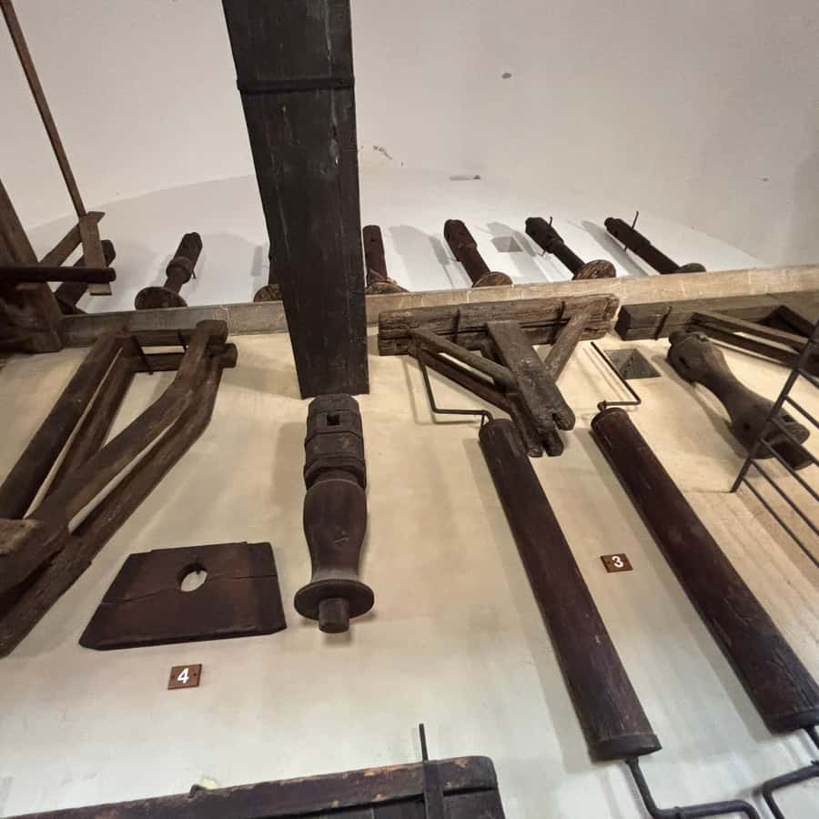 Colagem de mídia