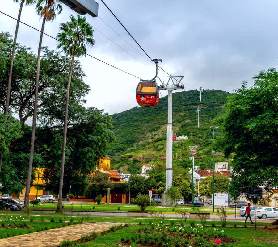 Colagem de mídia