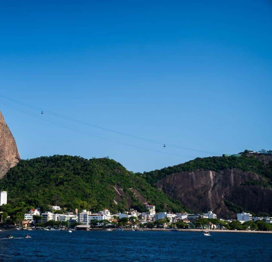 Colagem de mídia