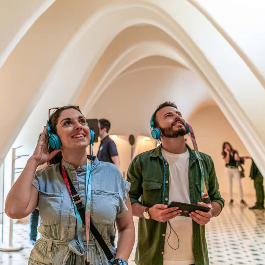 Barcelona: Casa Batlló Entry with Self-Audioguide Tour
