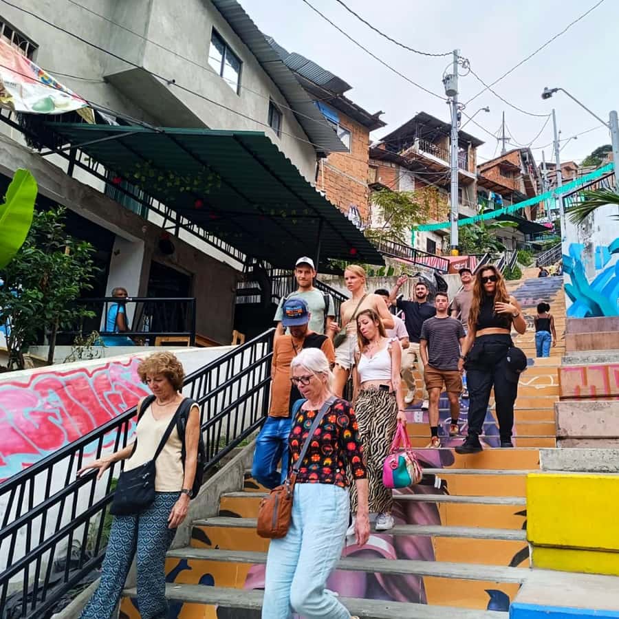 Colagem de mídia