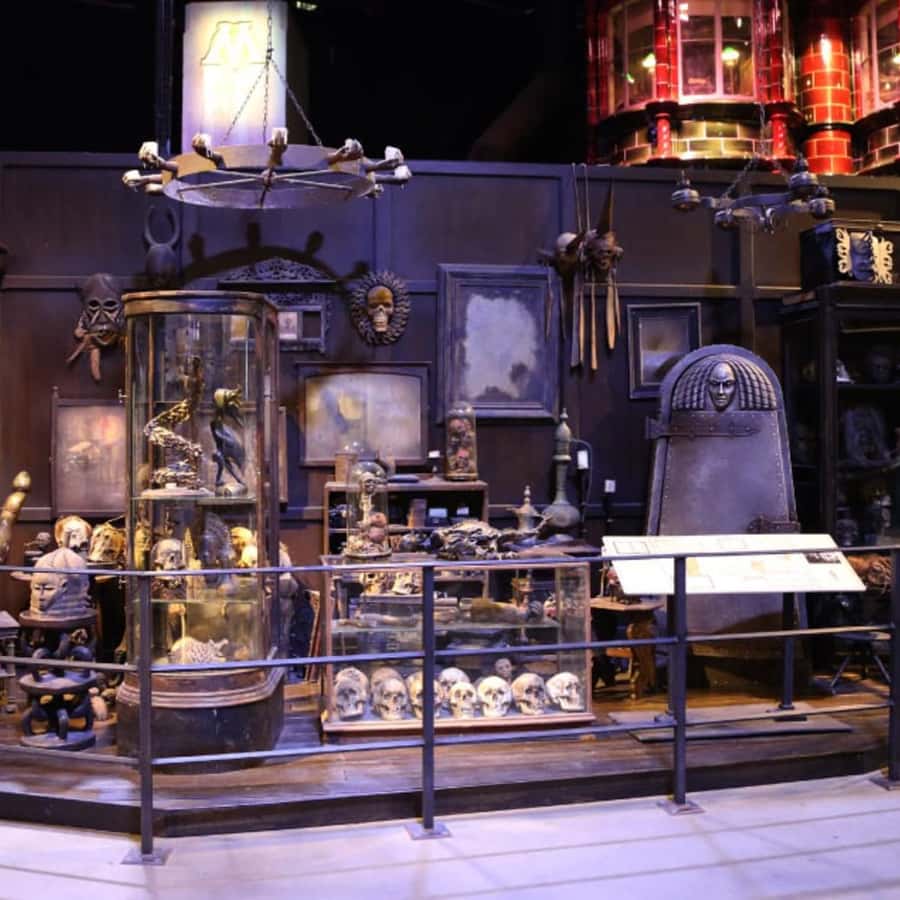 London: Warner Bros. Studio Harry Potter Tour & Branded Bus