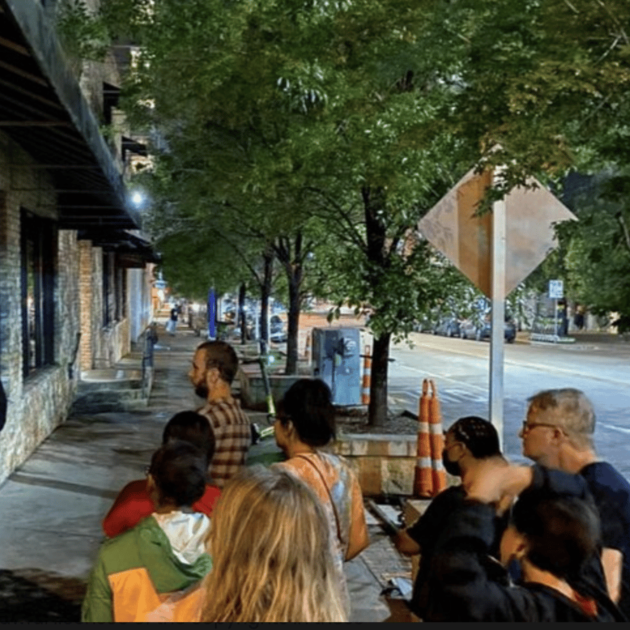 San Antonio: Ghosts and True Crime Guided Walking Tour