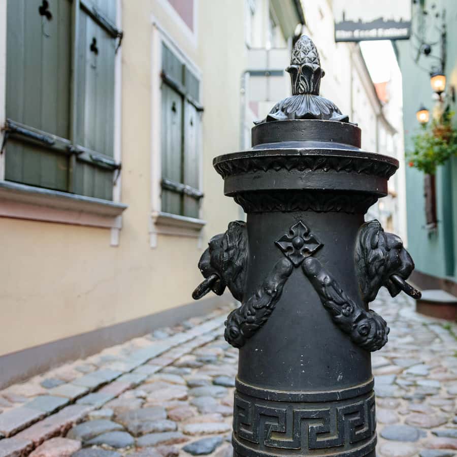 Colagem de mídia