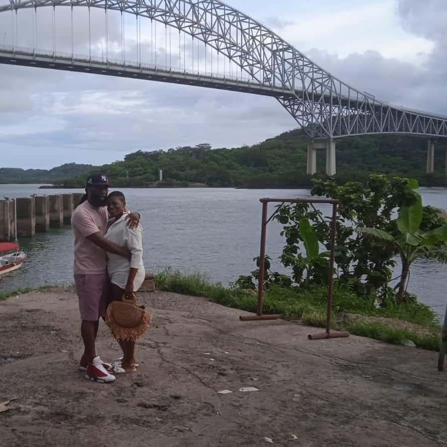 Colagem de mídia