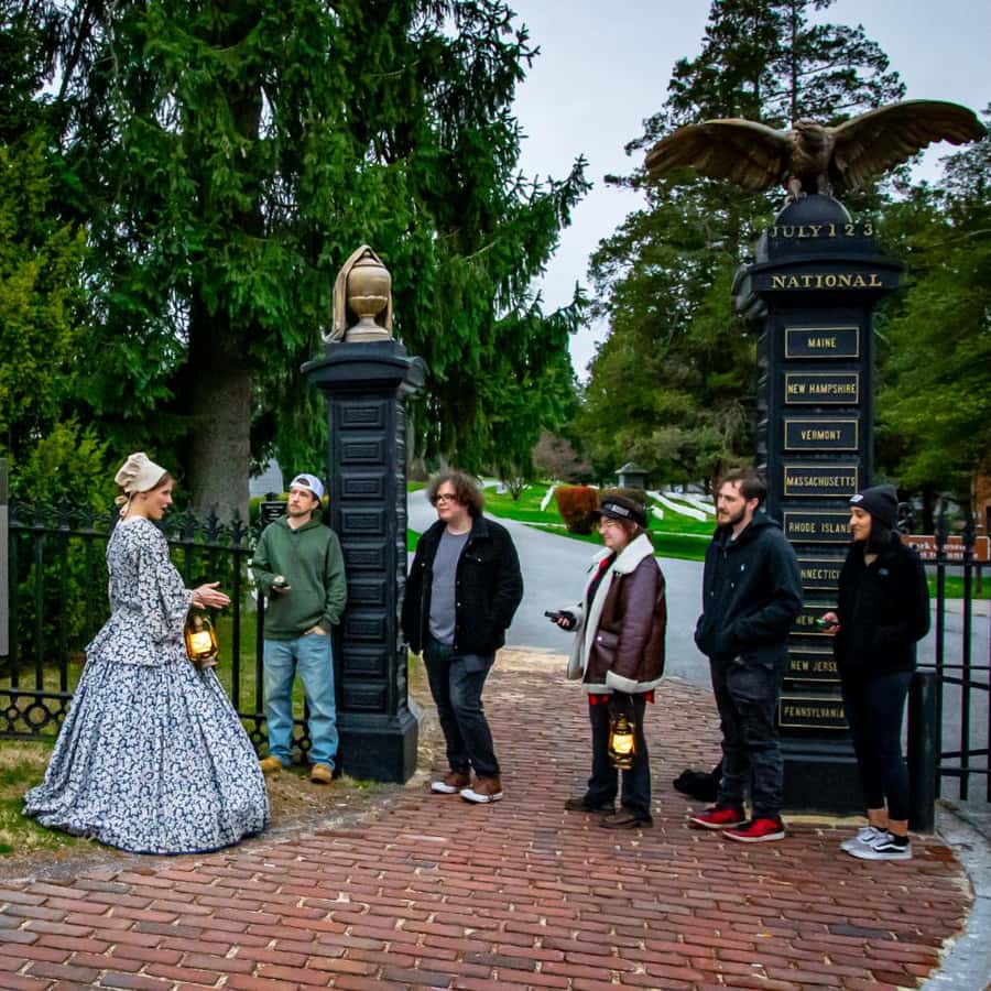 U.S. Ghost Adventures' Best Haunted Cities to Visit Across the Country, image size:900x900