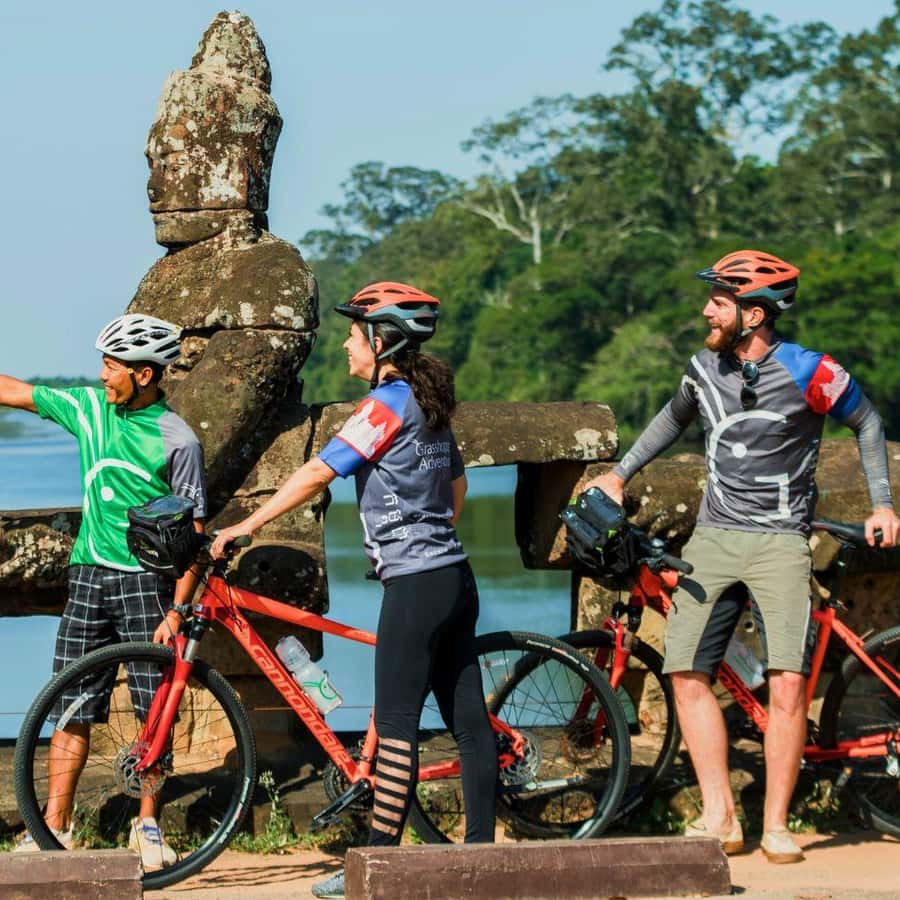 Siem Reap Excursion à vélo au lever du soleil d'Angkor avec